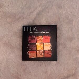 Huda Beauty Warm Brown Obsessions Palette